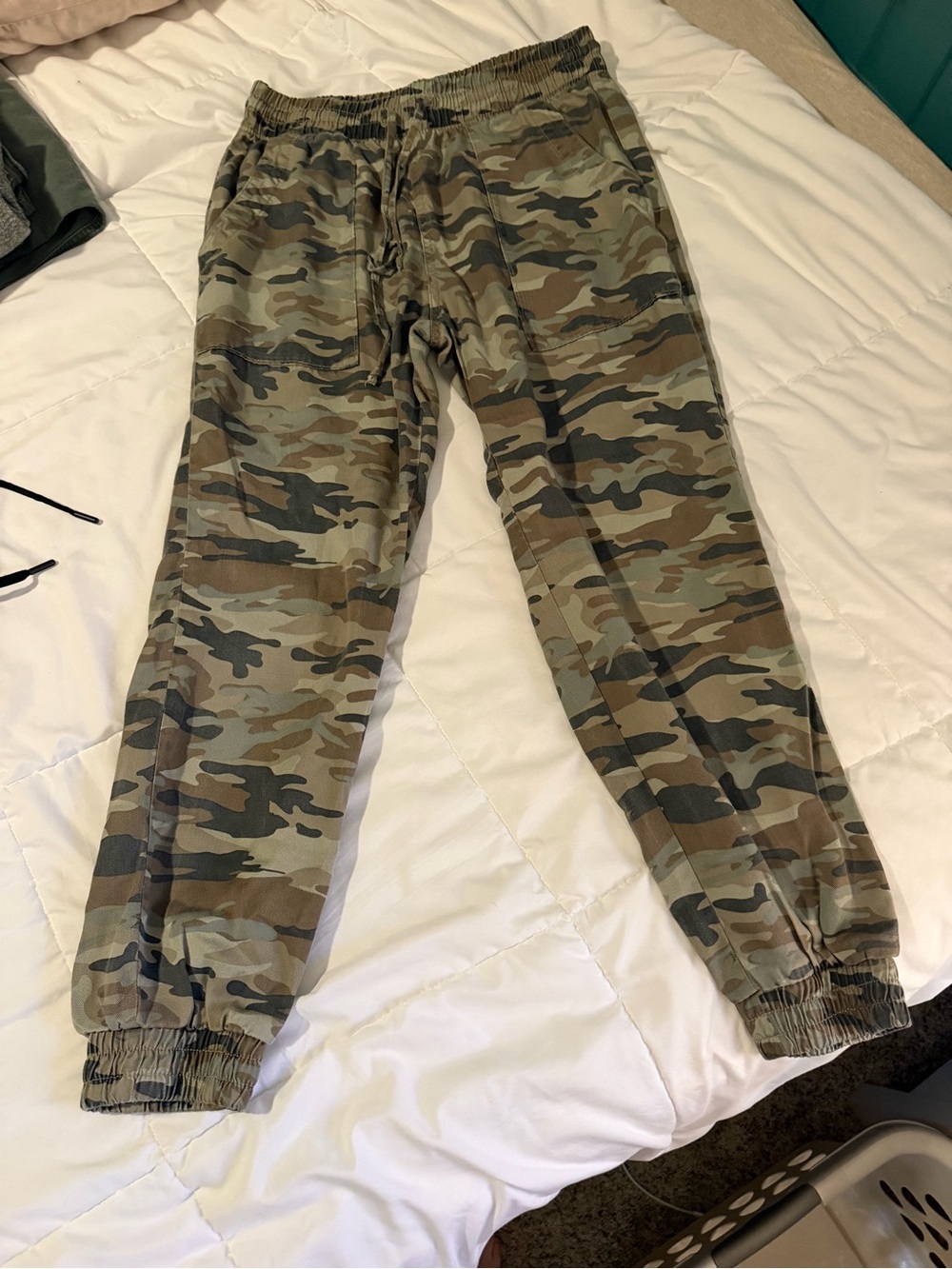 GAP Women's Camo Track Joggers - Olive/Brown/Black